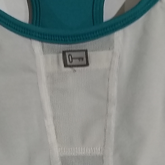 The North Face Flight Series Sports Bra Tank Sz M - Picture 7 of 8